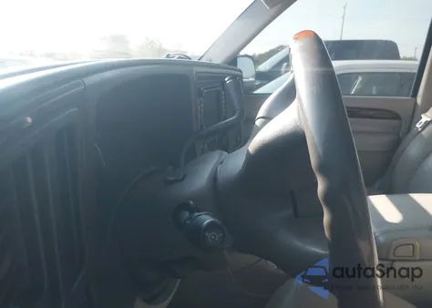 2003 Cadillac Escalade Esv Standard from USA, damaged, VIN 3GYFK66N63G273772